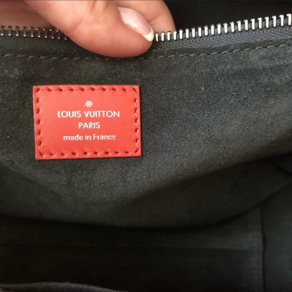 ❤️‍🔥 Gorgeous Louis Vuitton W PM Veau Cachemire Red Tote Bag ❤️‍🔥 - Picture 7 of 8